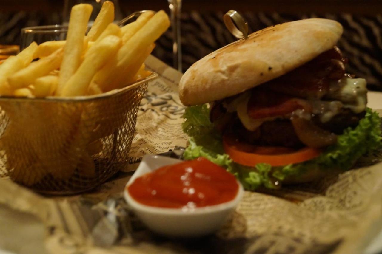 Steakhouse Fieg Hotel Fuschl am See Ngoại thất bức ảnh