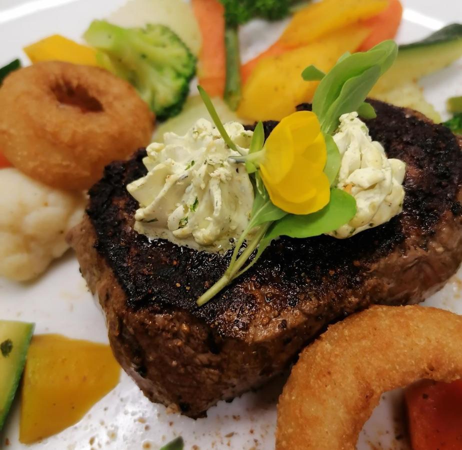Steakhouse Fieg Hotel Fuschl am See Ngoại thất bức ảnh