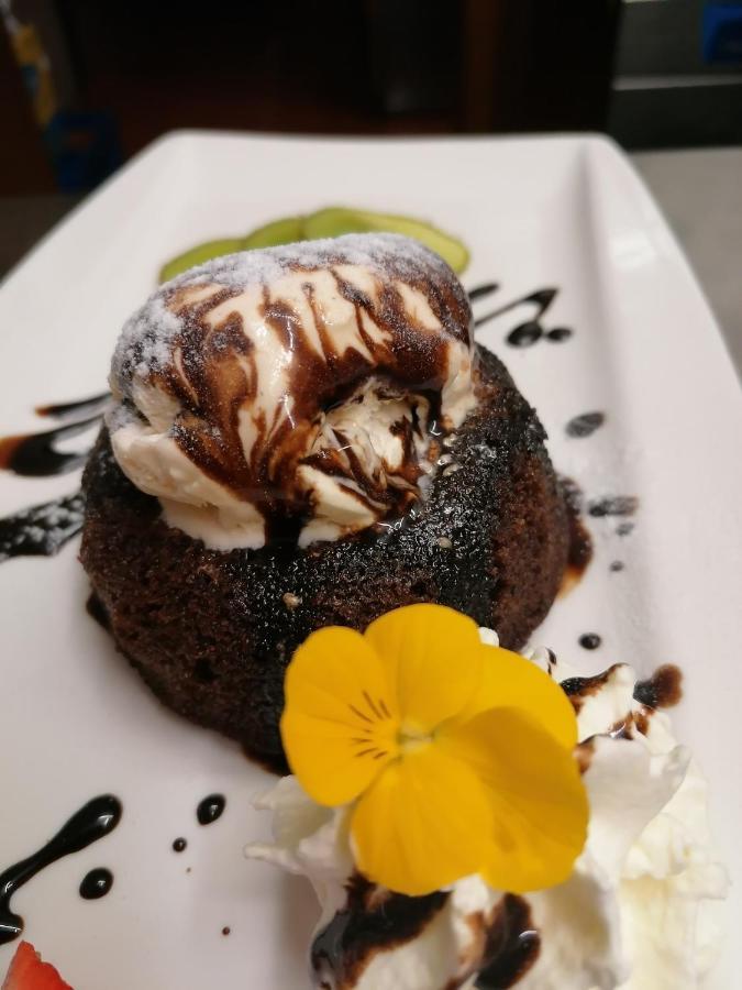 Steakhouse Fieg Hotel Fuschl am See Ngoại thất bức ảnh
